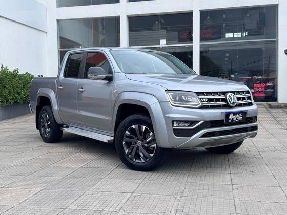 VOLKSWAGEN AMAROK 3.0 V6 TDI DIESEL HIGHLINE CD 4MOTION AUTOMÁTICO